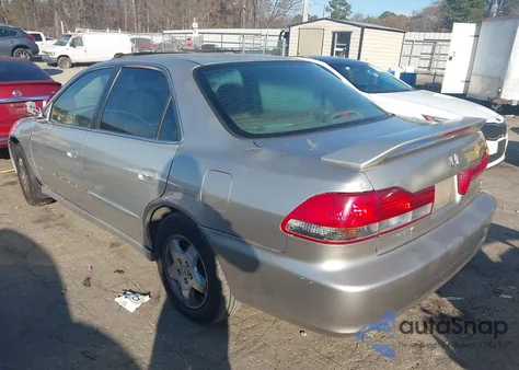 1998 Honda Accord Ex V6 from USA, damaged, VIN 1HGCG1658WA076684